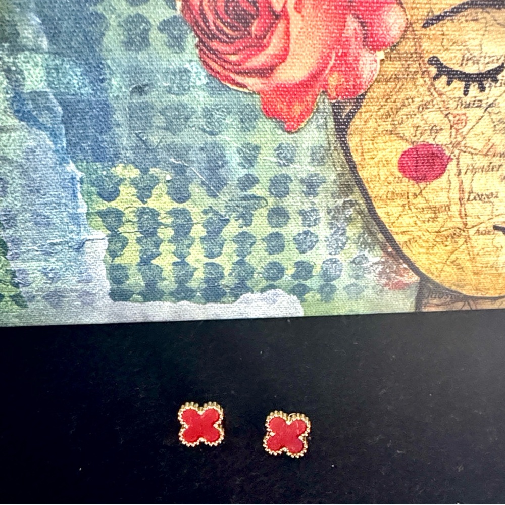 Elegant Red Floral Stud Earrings